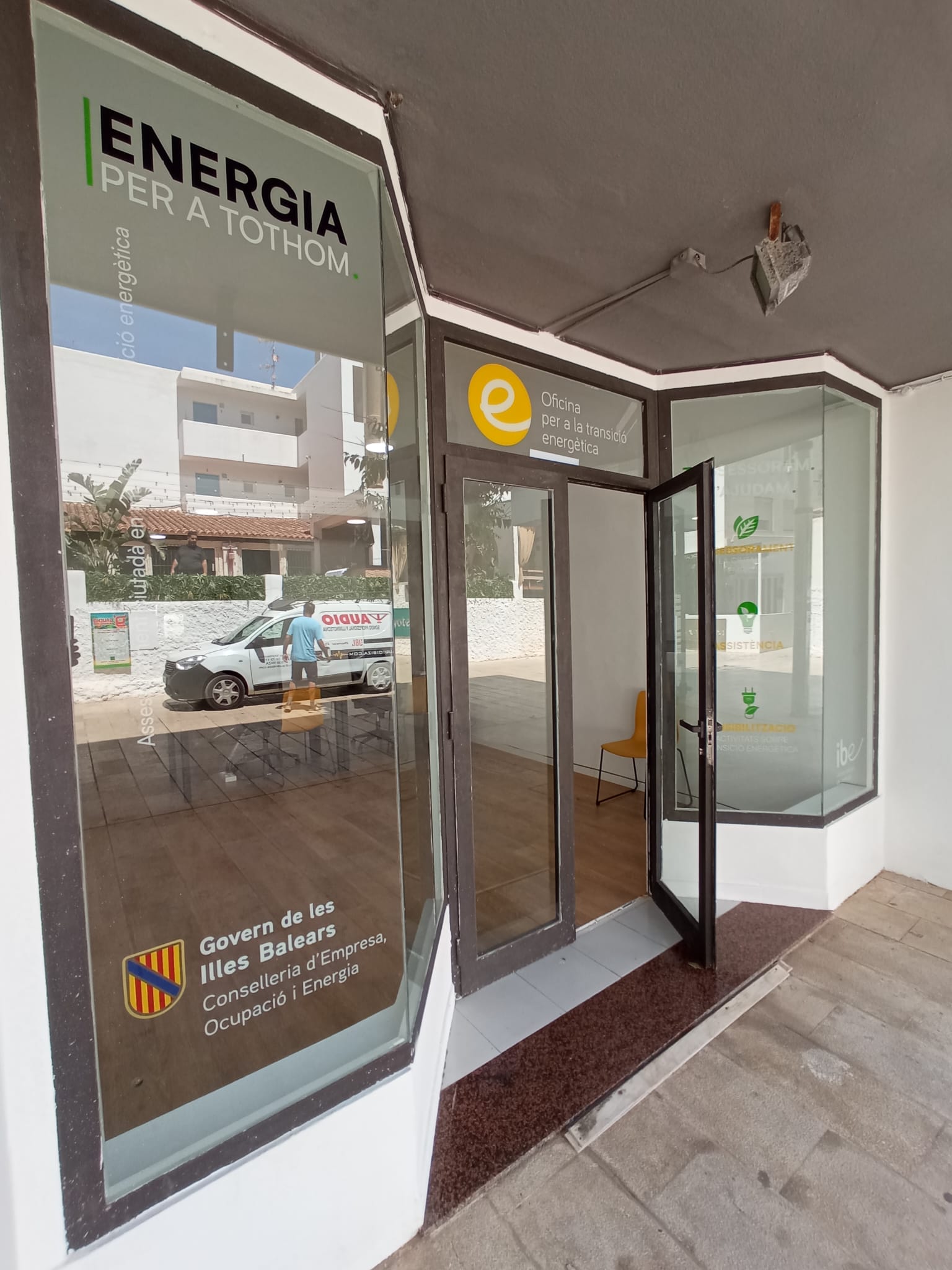 El Govern obri a Formentera una Oficina per a la Transició Energètica
