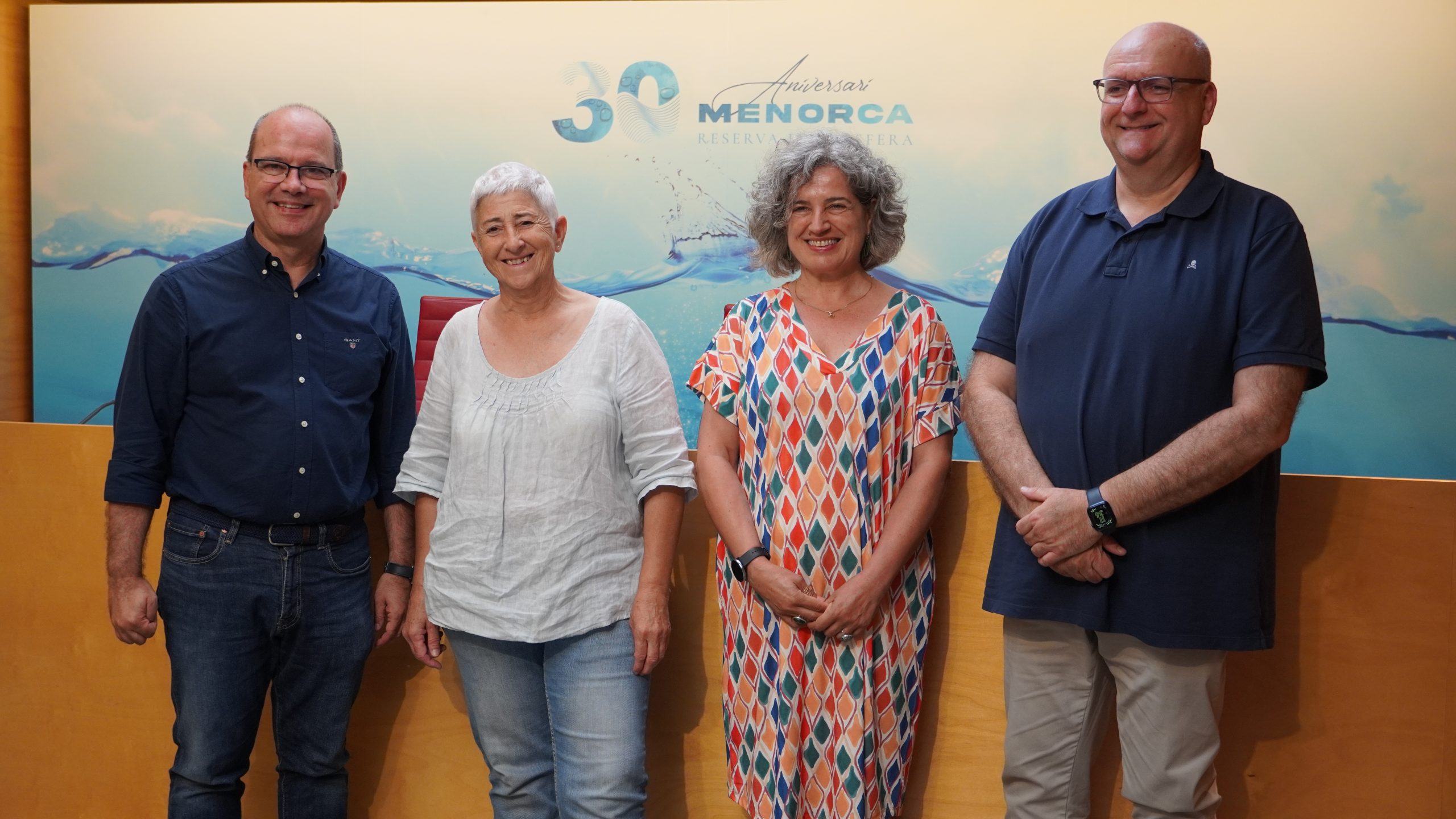 Menorca engega un pla de 500.000 euros per posar fi al descontrol poblacional dels moixos